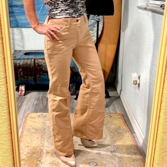 🎉HP🎉VTG Levi’s,Mid-Rise,Flared Leg, Excellent Condition,Absolutely Amazing Fit - Picture 15 of 15